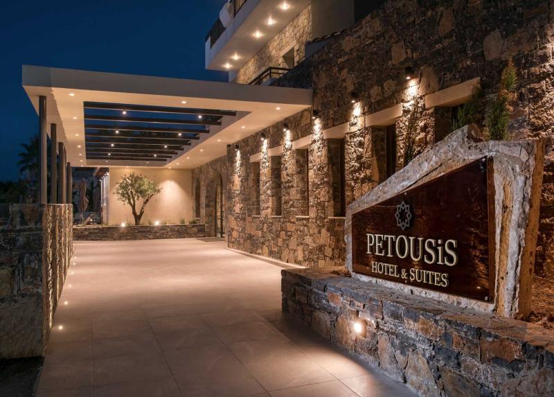 PETOUSIS HOTEL