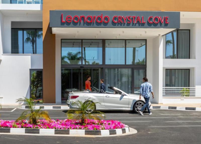 LEONARDO CRYSTAL COVE & SPA HOTEL