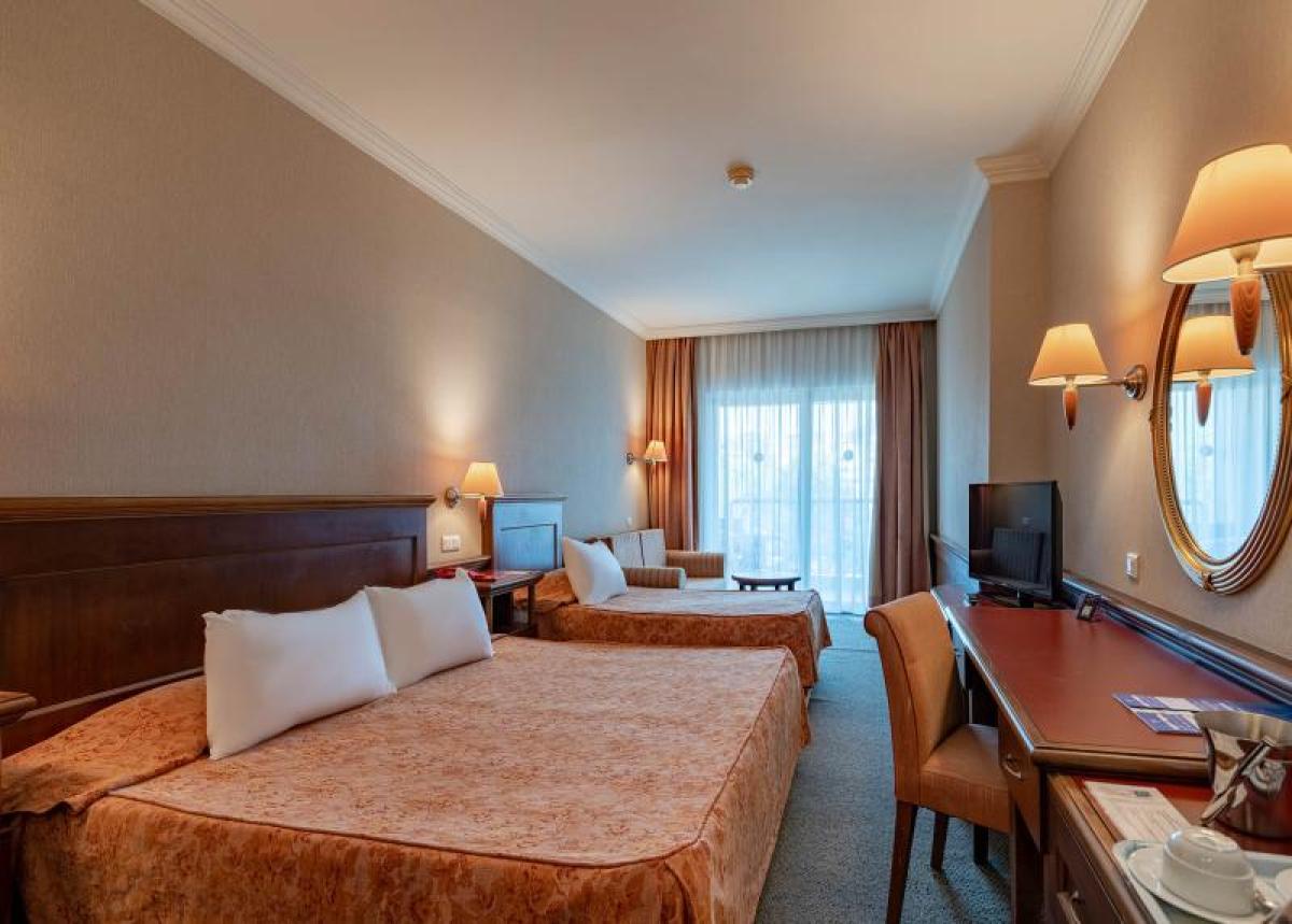 GRAND KAPTAN HOTEL
