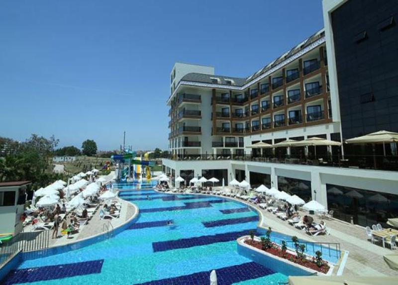 GLAMOUR RESORT & SPA HOTEL