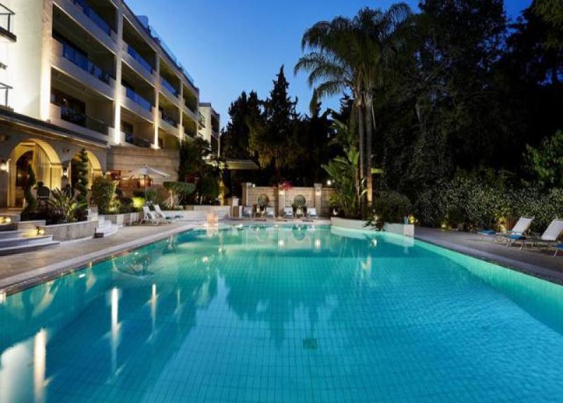 RODOS PARK SUITES & SPA HOTEL