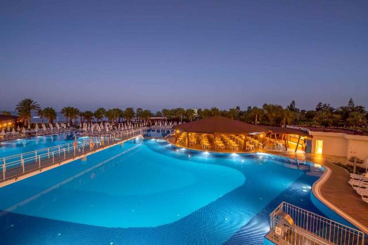 KIRMAN SIDERA LUXURY & SPA HOTEL